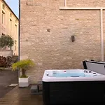 La Lombardi En Champagne, Avec Piscine Privee Et Jacuzzi Σπίτι διακοπών *