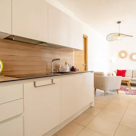 Prázdninový dům La Lombardi En Champagne, Avec Piscine Privee Et Jacuzzi Les Riceys