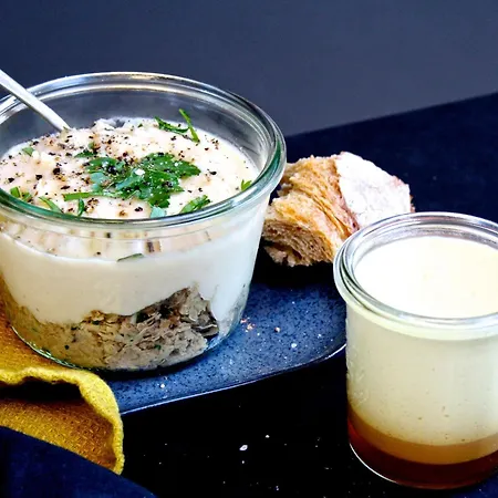 Prázdninový dům La Lombardi En Champagne, Avec Piscine Privee Et Jacuzzi
