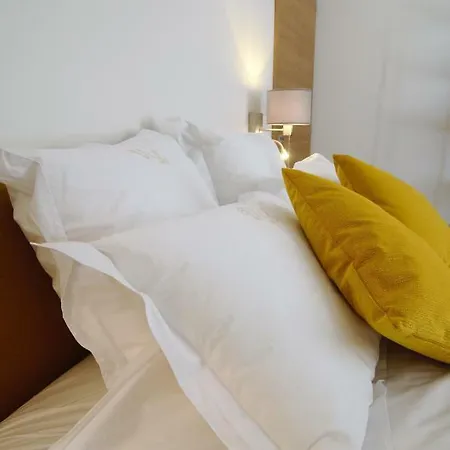 La Lombardi En Champagne, Avec Piscine Privee Et Jacuzzi Les Riceys