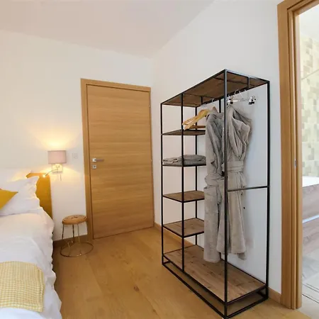 La Lombardi En Champagne, Avec Piscine Privee Et Jacuzzi Les Riceys