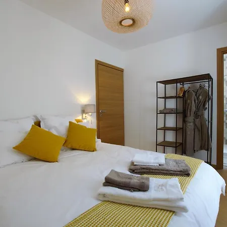 La Lombardi En Champagne, Avec Piscine Privee Et Jacuzzi * Les Riceys